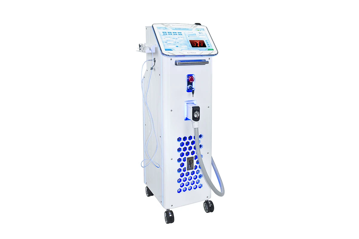 Diodový laser pro epilaci chloupků DL-7000 UltraPuls Smart 9