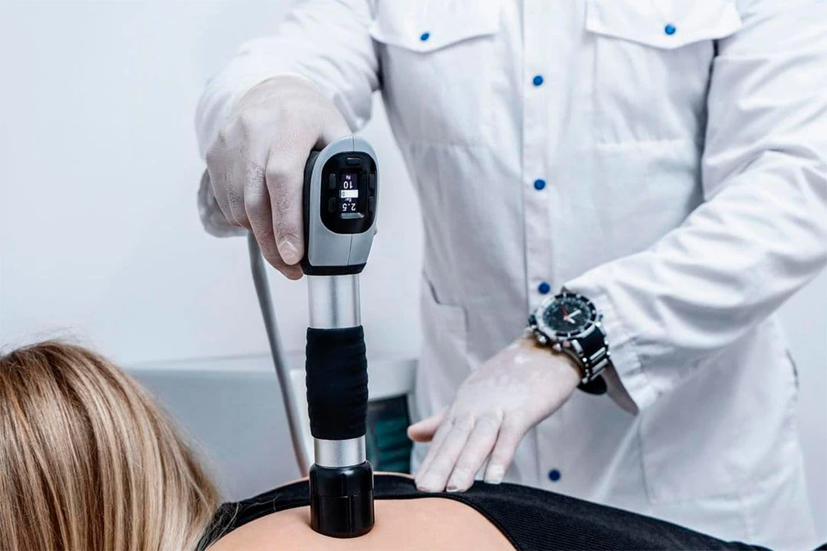 přistroj terapií rázovou vlnou FioPro 2000